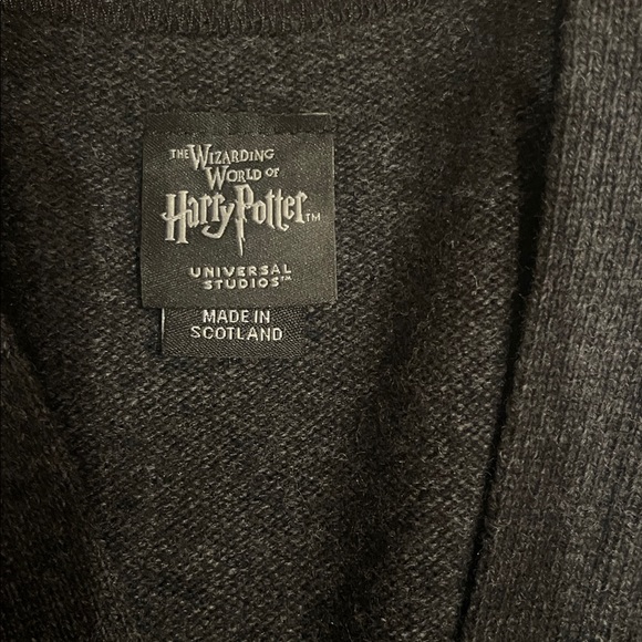 Cardigan Scottish wool sweater size Medium - Picture 6 of 6